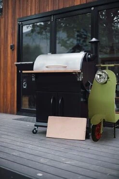 Idooka Small Scooter End Tables Garden Decoration -Bloom Haven Herbaceous Perennials Deals Store Grill