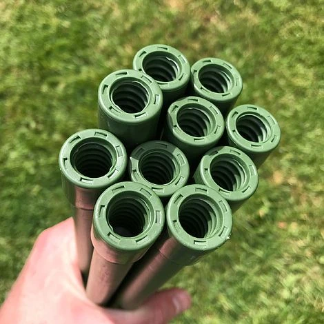 'Lock & Roll' Extendable Garden Plant Stakes - 0.9m L 3 'Lock & Roll' Extendable Garden Plant Stakes - 0.9m L - Image 3