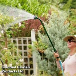 Spear & Jackson Kew Gardens Green Water Wand 810mm -Bloom Haven Herbaceous Perennials Deals Store WAND GREENWATE S47112